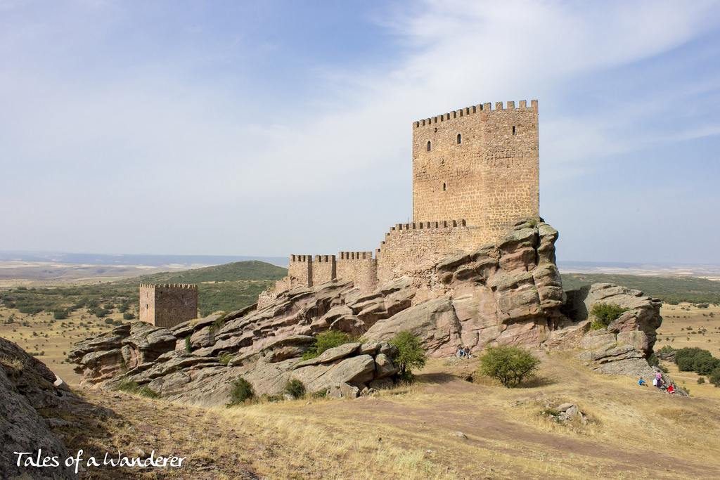 castillo-zafra00