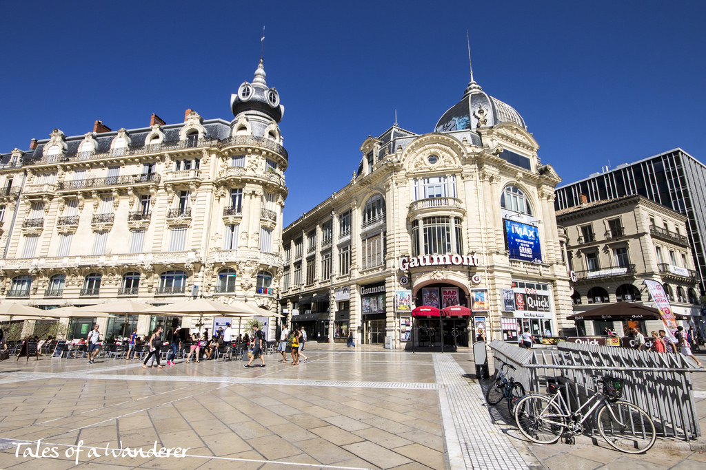 place-de-la-comedie-03